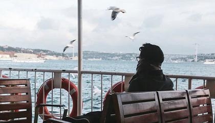 穿梭在指尖的宇宙：选择一款游戏平台，开启你的游戏新纪元